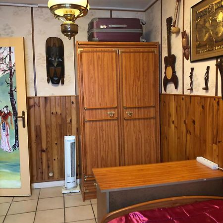 Yufan Apartment La Ville-du-Bois Екстериор снимка